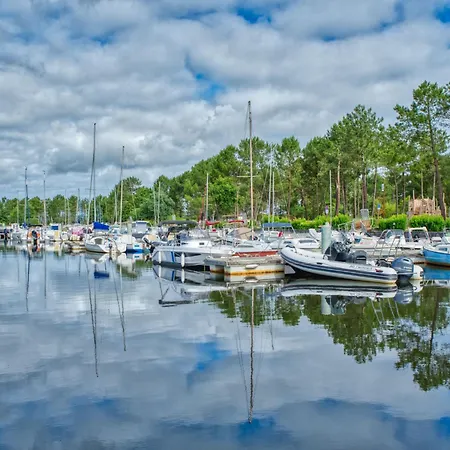 Primavera-12 By Interhome